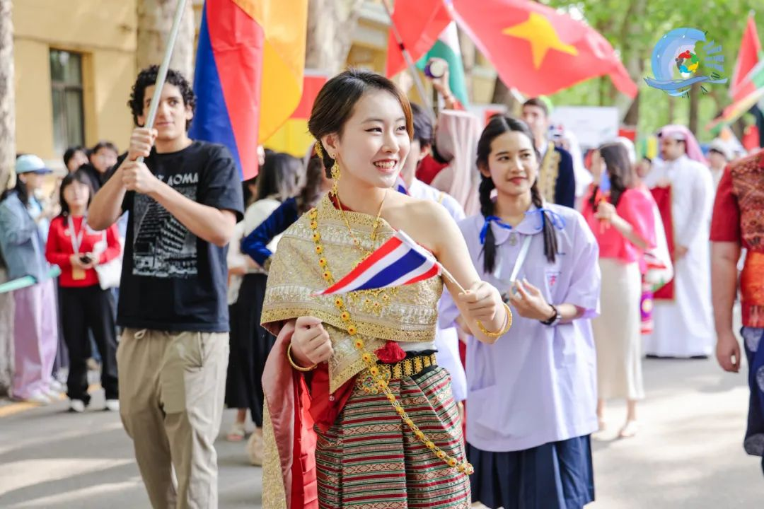 图片2.png 图片2.png