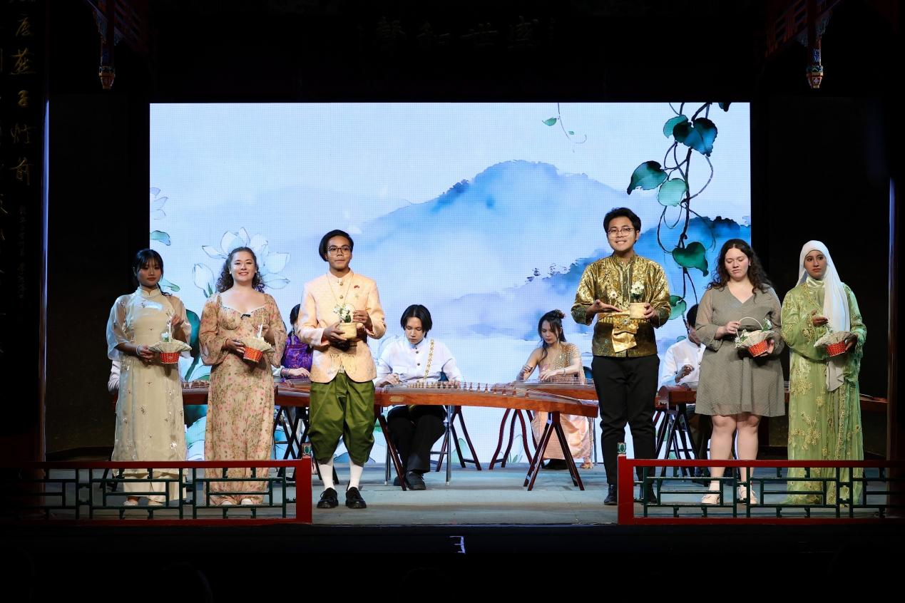 图片 4.png 图片 4.png