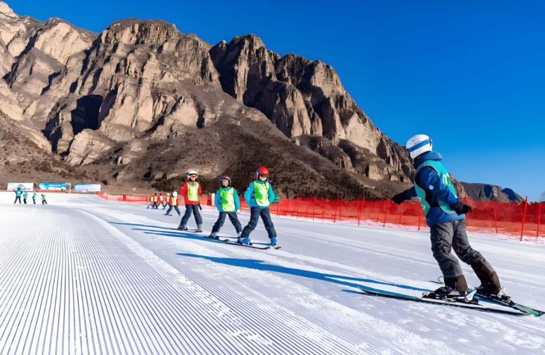 八达岭滑雪场（来源：延庆区文旅局）.png